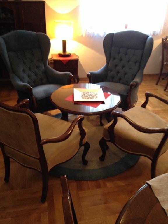 Apartment Sara 피로바츠 객실 사진