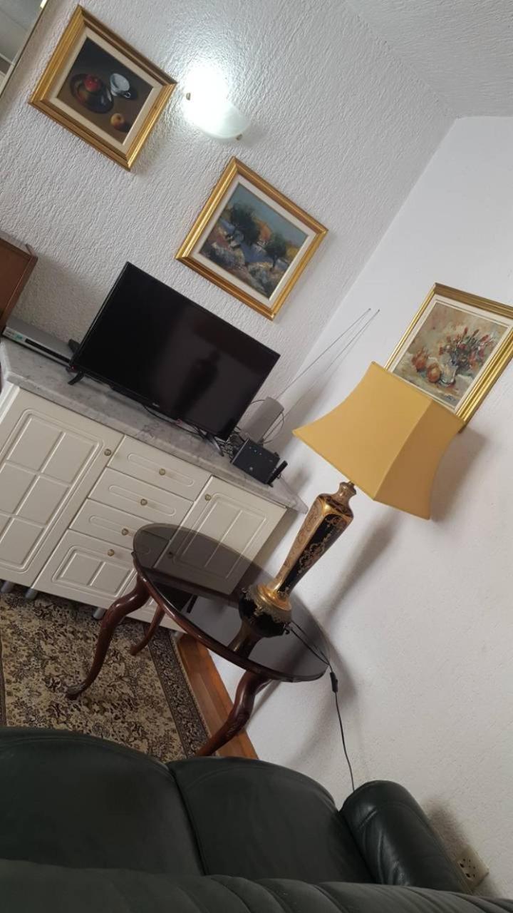 Apartment Sara 피로바츠 외부 사진